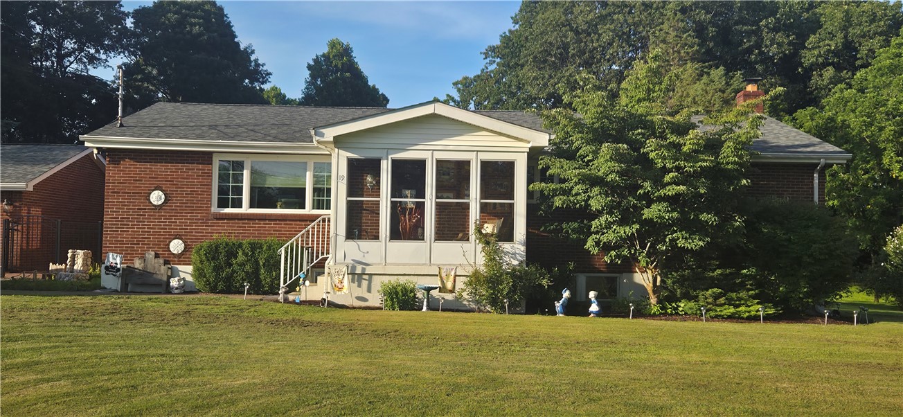 Burgettstown, Pennsylvania 15021, United States, 3 Bedrooms Bedrooms, ,3 BathroomsBathrooms,Residential,Active,187810