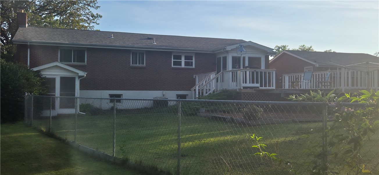 Burgettstown, Pennsylvania 15021, United States, 3 Bedrooms Bedrooms, ,3 BathroomsBathrooms,Residential,Active,187810