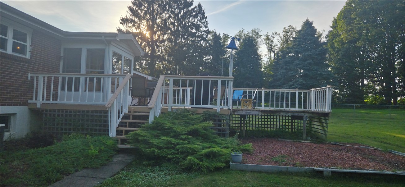 Burgettstown, Pennsylvania 15021, United States, 3 Bedrooms Bedrooms, ,3 BathroomsBathrooms,Residential,Active,187810