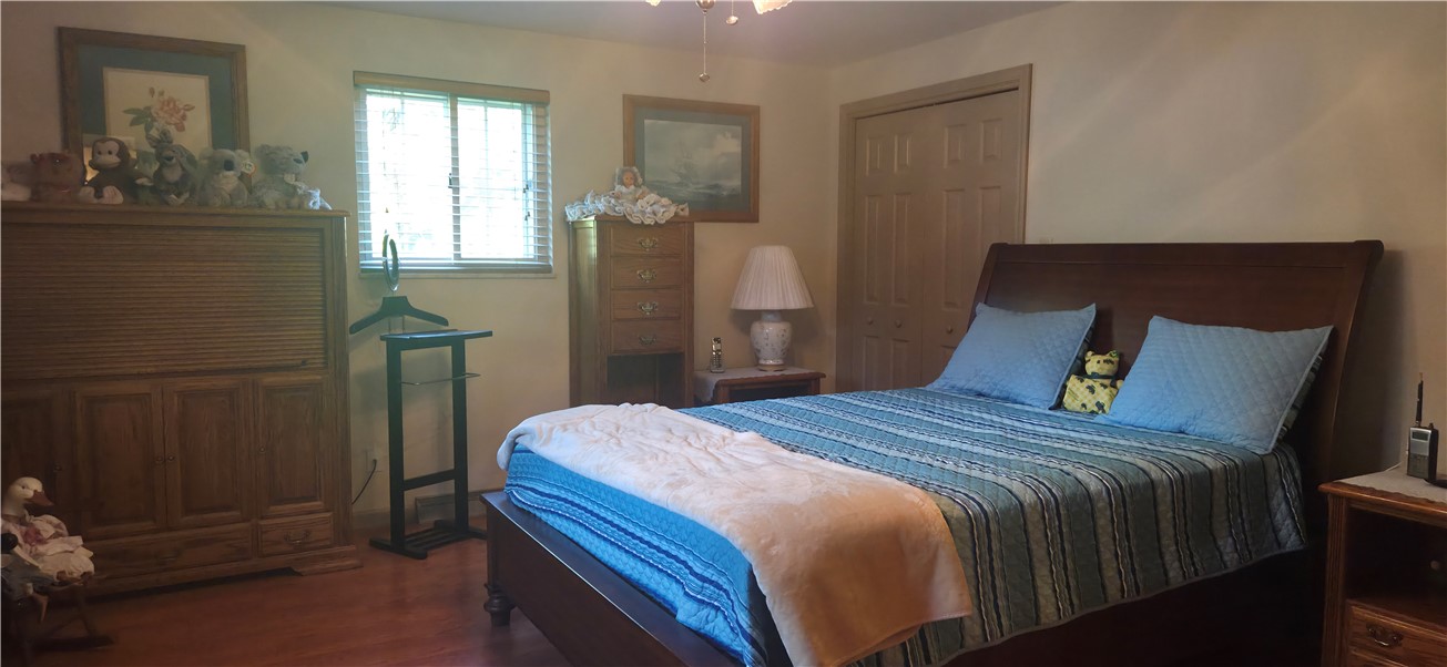 Burgettstown, Pennsylvania 15021, United States, 3 Bedrooms Bedrooms, ,3 BathroomsBathrooms,Residential,Active,187810