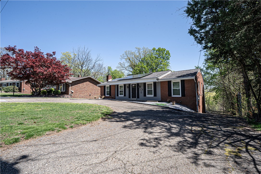215 Wyngate Road