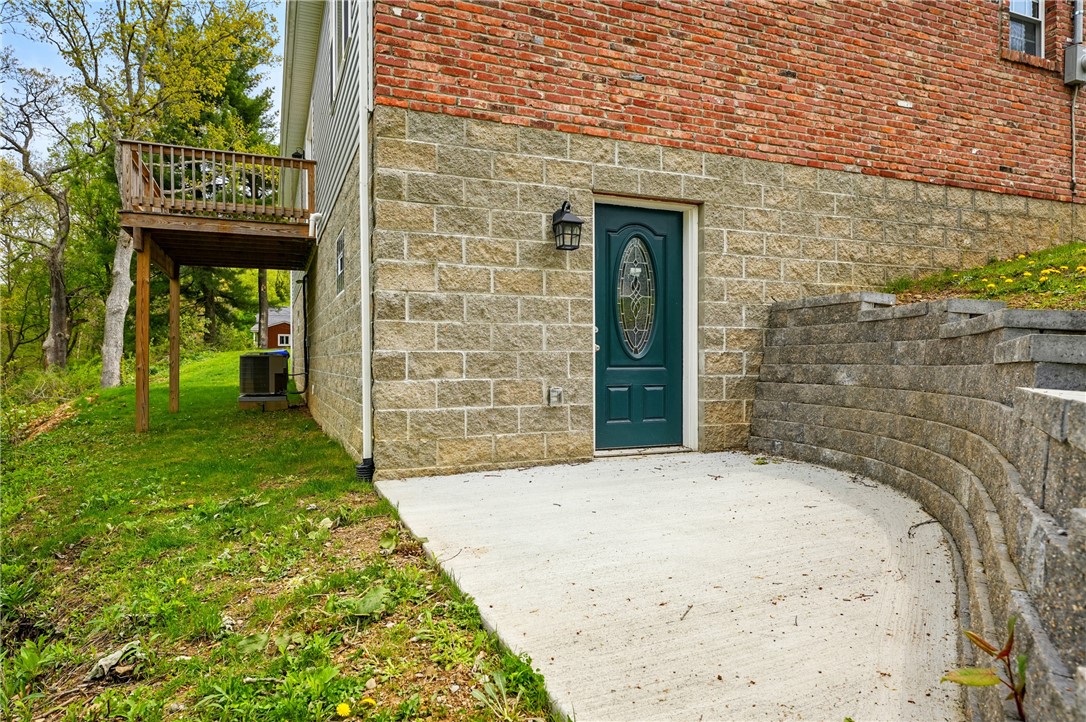 958 Cliff Mine Rd Rd, Coraopolis, Pennsylvania image 27