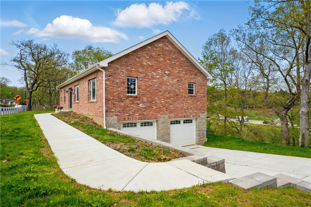 958 Cliff Mine Rd Rd, Coraopolis, Pennsylvania image 23