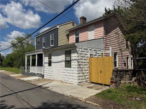 Homes For Sale - 527 Lenora Street St<br/> Lincoln Larimer, PA 15206