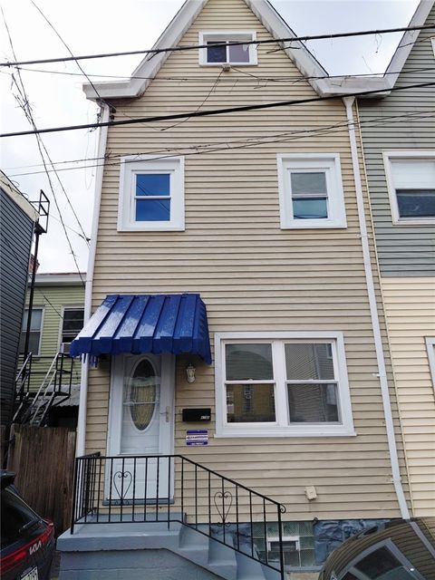 Photo of 4786 Sciota St, Pittsburgh, PA 15224 (MLS # 1746948)