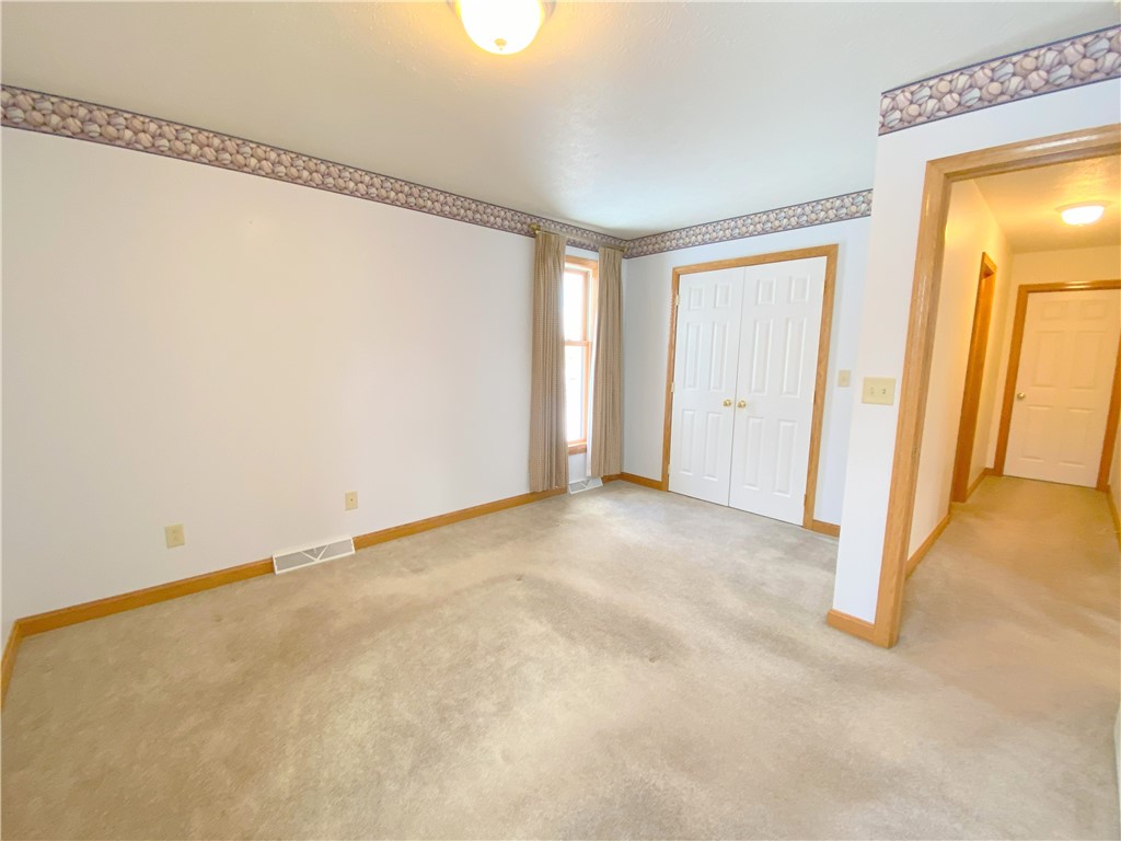 Slippery Rock Twp - But, Pennsylvania 16057, United States, 3 Bedrooms Bedrooms, ,2 BathroomsBathrooms,Residential,Contingent,1450