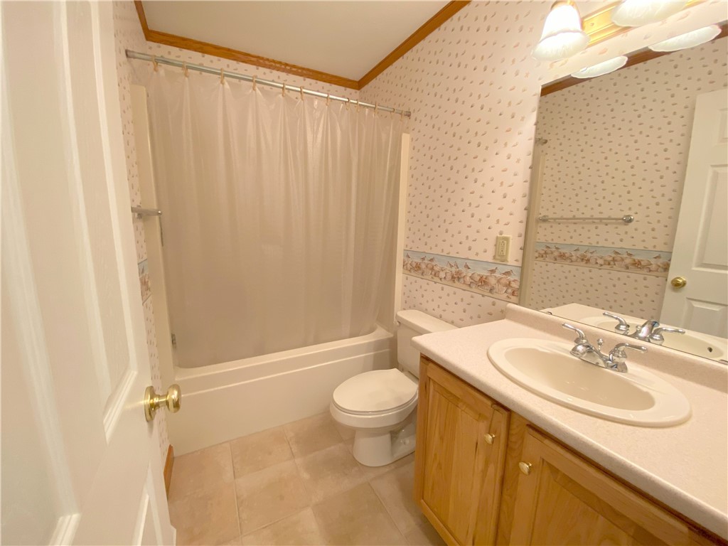 Slippery Rock Twp - But, Pennsylvania 16057, United States, 3 Bedrooms Bedrooms, ,2 BathroomsBathrooms,Residential,Contingent,1450