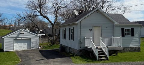 10 Elm Street Chartiers PA 15347