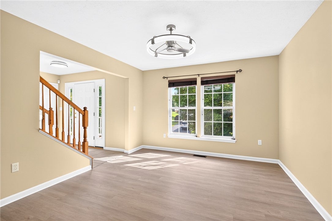 1811 Pioneer Dr