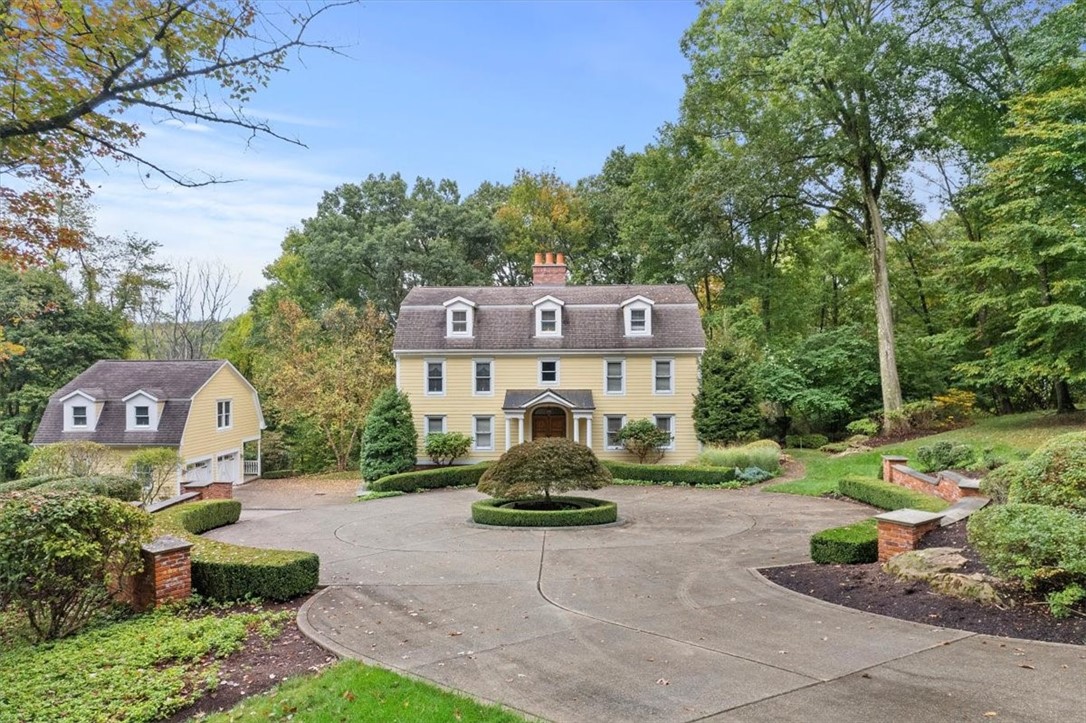25 Oak Knoll Dr