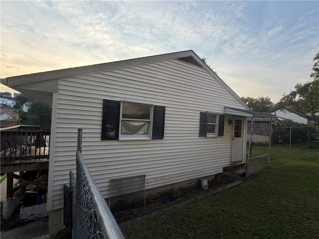 109 Sarah St