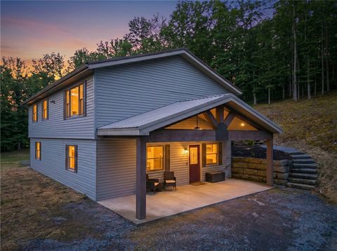 1024 Warren Road Sugarcreek Boro PA 16323