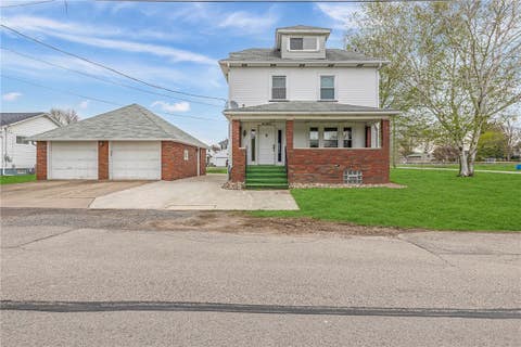 Photo for 118 Burns Ave