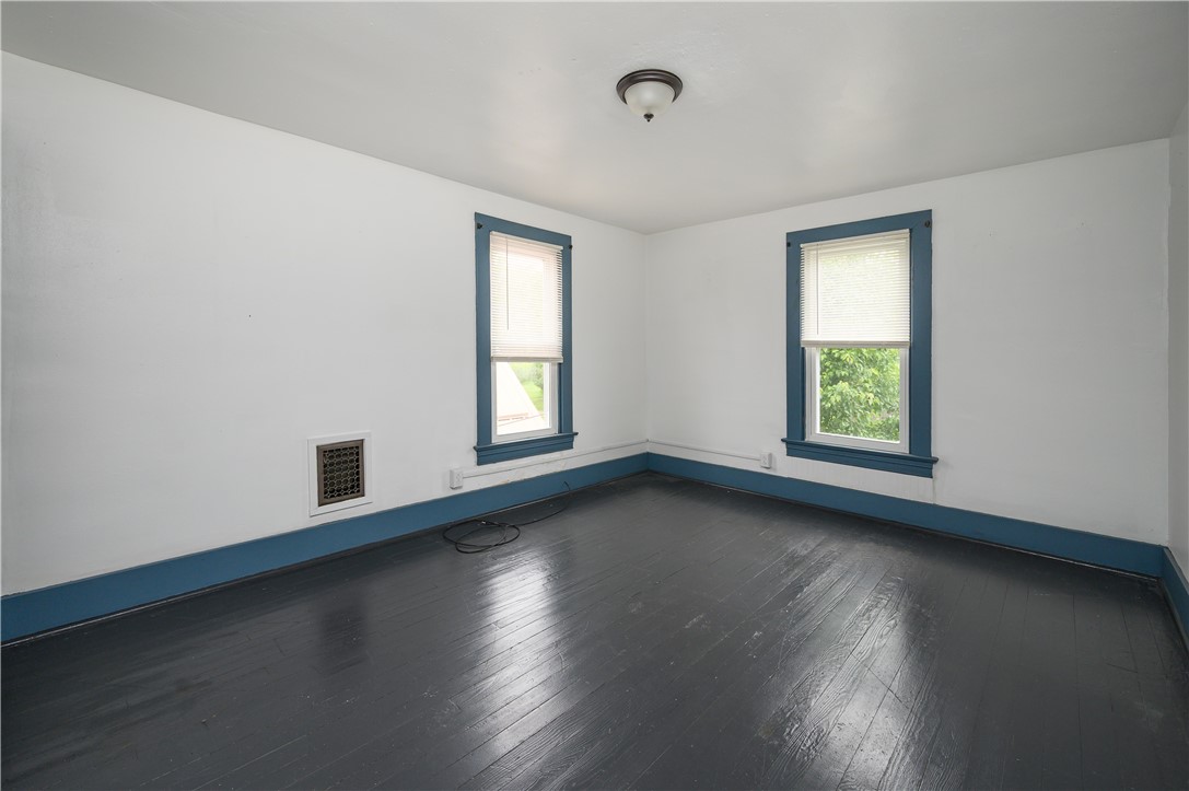 920 Roup Ave, Brackenridge, Pennsylvania image 21