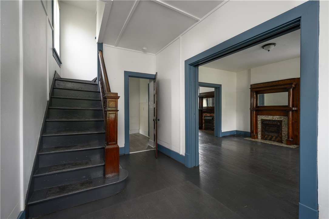 920 Roup Ave, Brackenridge, Pennsylvania image 3