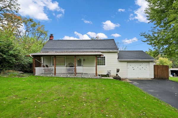 7245 SHANNON RD, VERONA, PA 15147 - Image fef16aee23f0e4e4f82778895efa25d3/2317721687