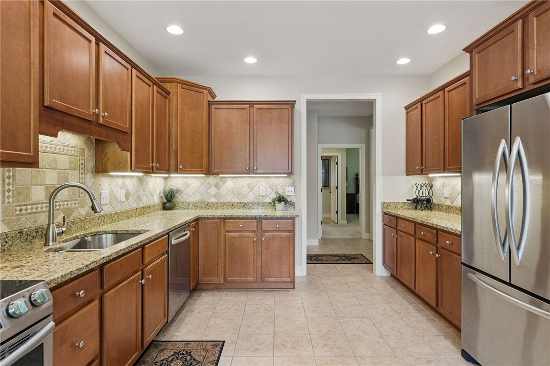 Adams Twp, Pennsylvania 16046, United States, 3 Bedrooms Bedrooms, ,2 BathroomsBathrooms,Residential,Pending,130441