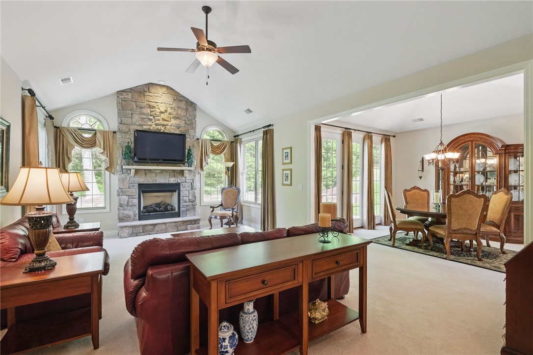 Adams Twp, Pennsylvania 16046, United States, 3 Bedrooms Bedrooms, ,2 BathroomsBathrooms,Residential,Pending,130441