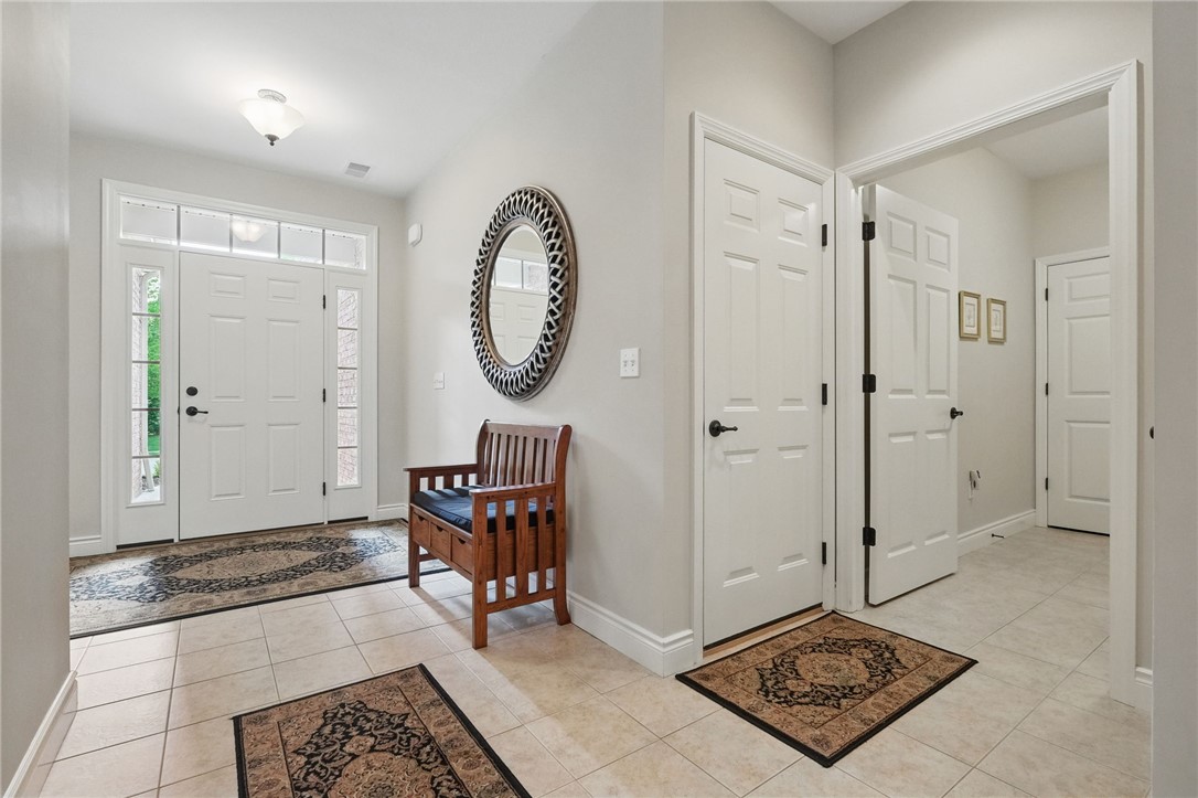 Adams Twp, Pennsylvania 16046, United States, 3 Bedrooms Bedrooms, ,2 BathroomsBathrooms,Residential,Pending,130441