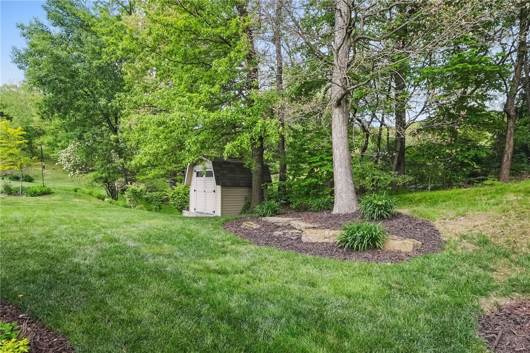 Adams Twp, Pennsylvania 16046, United States, 3 Bedrooms Bedrooms, ,2 BathroomsBathrooms,Residential,Pending,130441