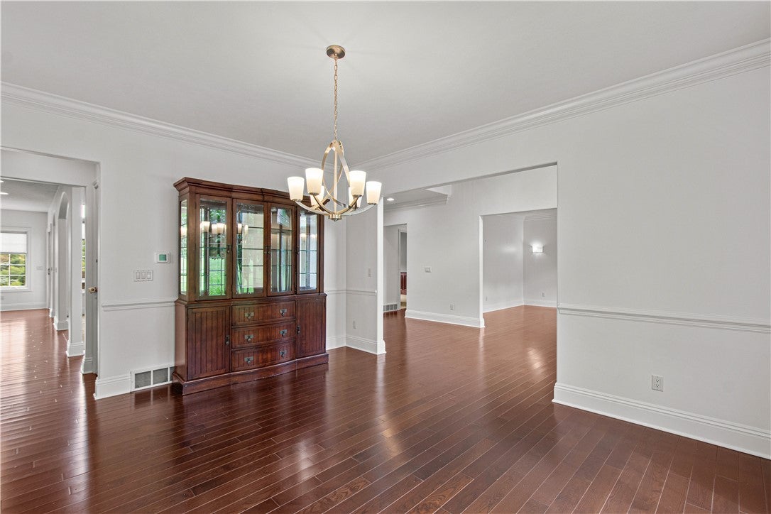 2183 Grandeur Dr.