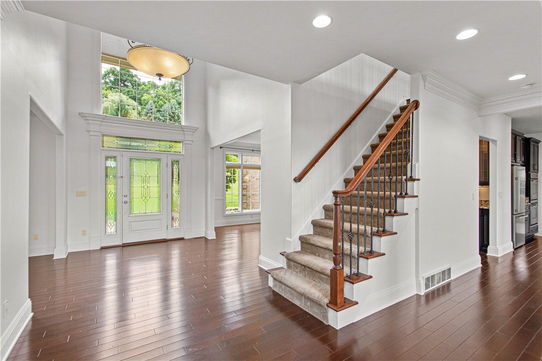 2183 Grandeur Dr.