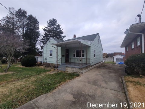 Photo for 226 W Cross Ave