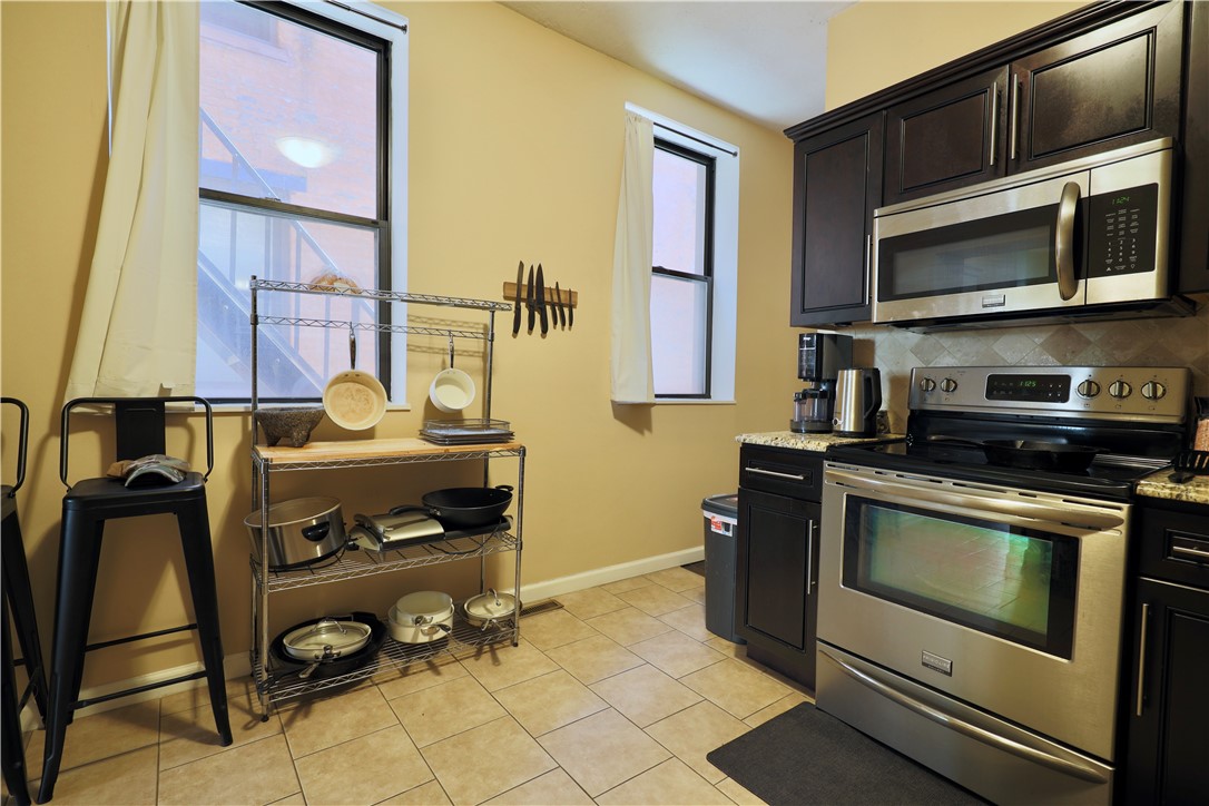 Central North Side, Pennsylvania 15212, United States, 1 Bedroom Bedrooms, ,1 BathroomBathrooms,Residential,Active,80676