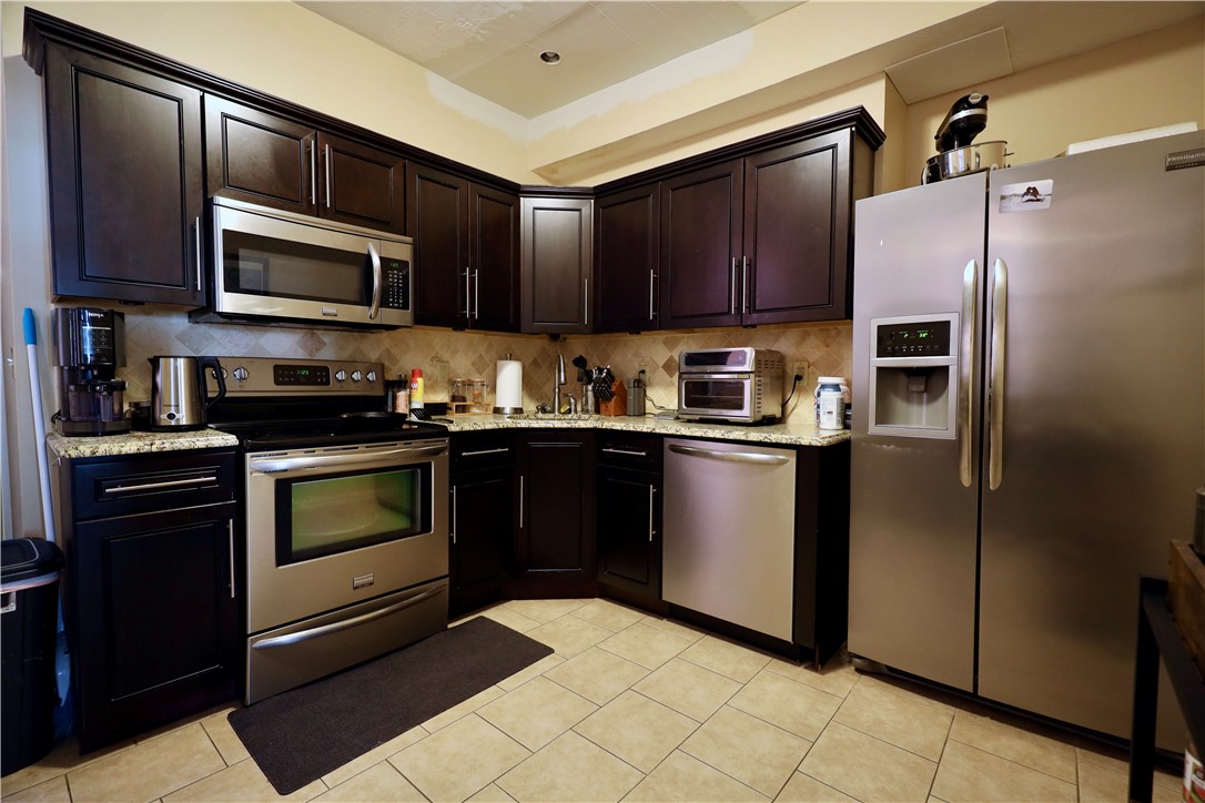 Central North Side, Pennsylvania 15212, United States, 1 Bedroom Bedrooms, ,1 BathroomBathrooms,Residential,Active,80676