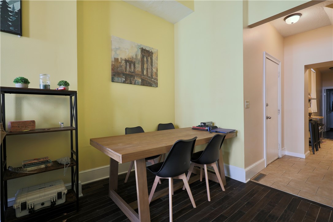 Central North Side, Pennsylvania 15212, United States, 1 Bedroom Bedrooms, ,1 BathroomBathrooms,Residential,Active,80676