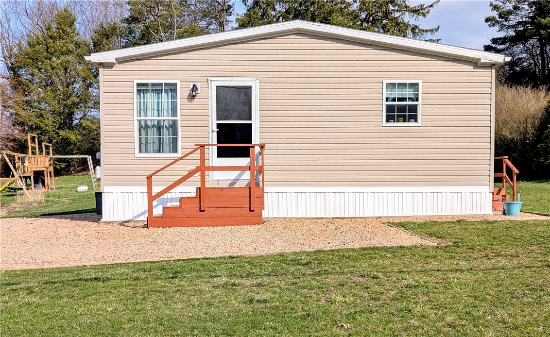 Derry Twp, Pennsylvania 15627, United States, 2 Bedrooms Bedrooms, ,2 BathroomsBathrooms,Residential,Active,98169