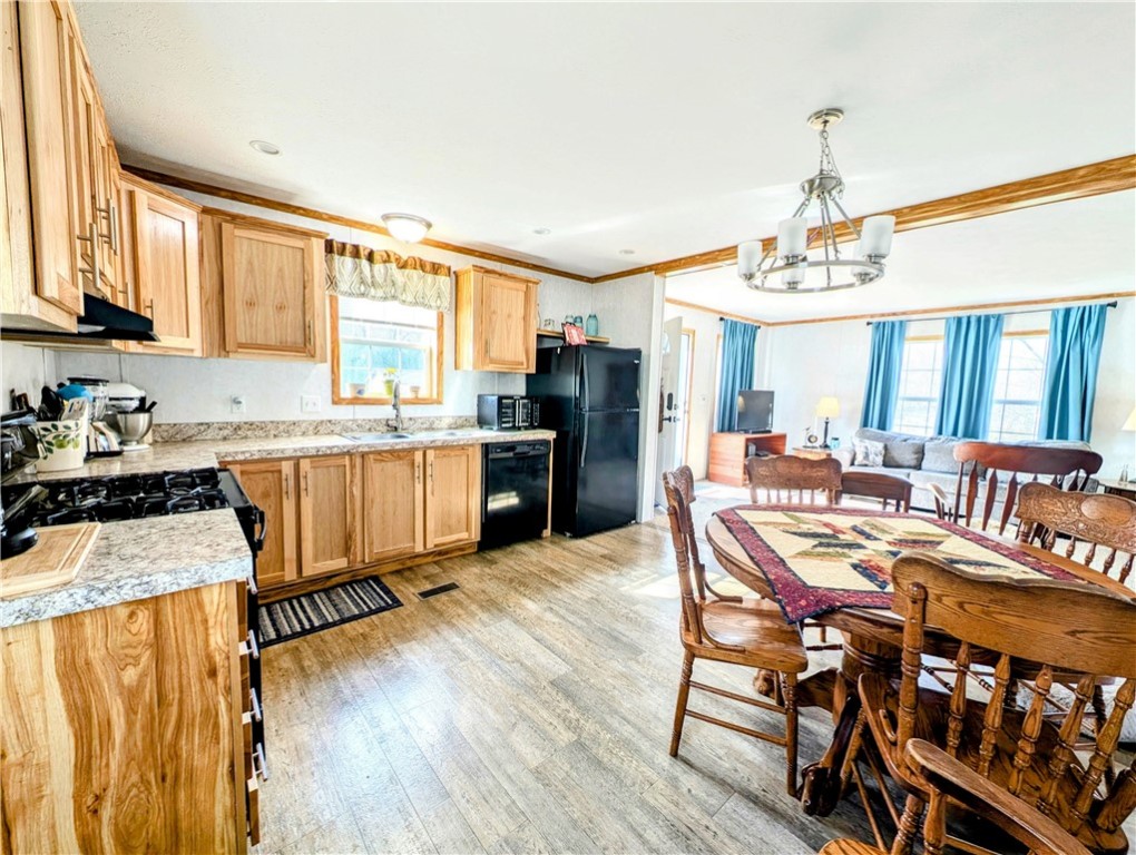 Derry Twp, Pennsylvania 15627, United States, 2 Bedrooms Bedrooms, ,2 BathroomsBathrooms,Residential,Active,98169