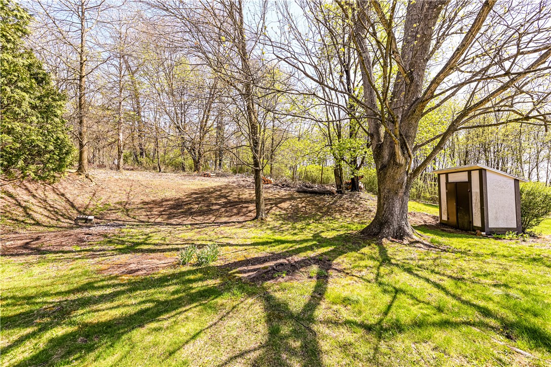 Kiskiminetas Twp, Pennsylvania 15613, United States, 3 Bedrooms Bedrooms, ,2 BathroomsBathrooms,Residential,Pending,115952