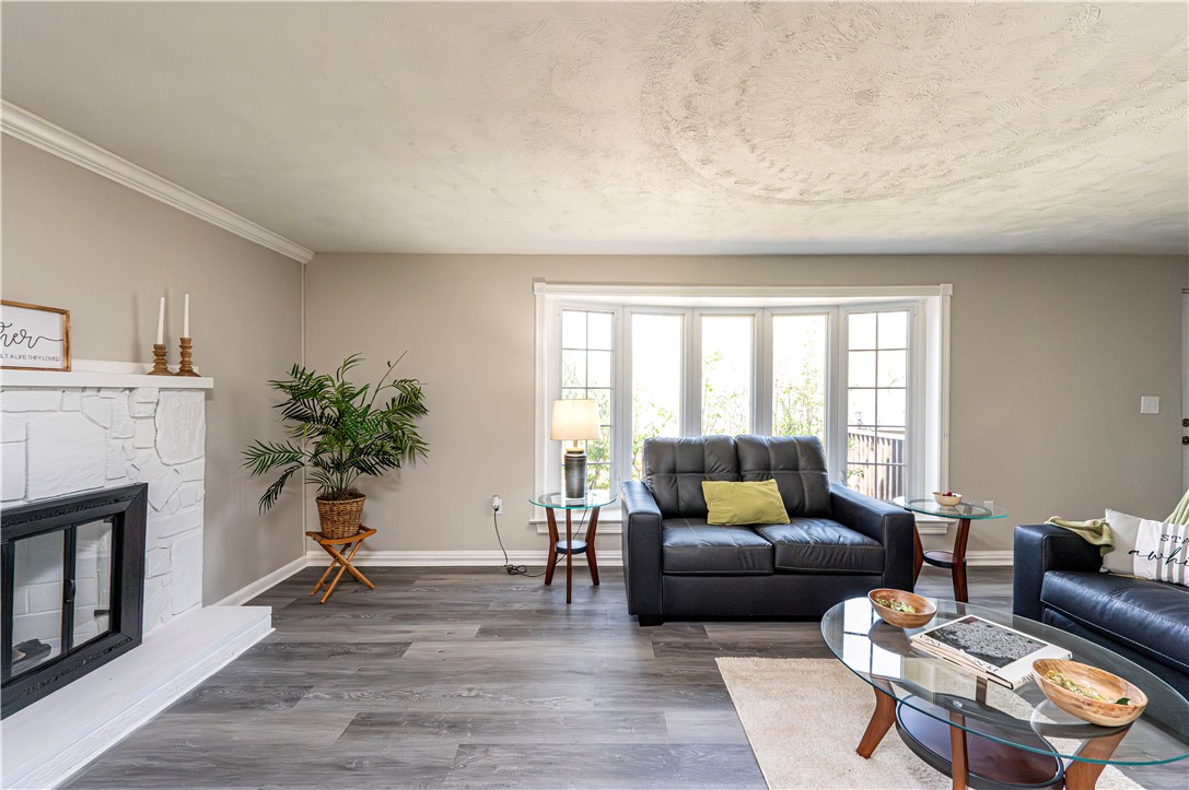 Kiskiminetas Twp, Pennsylvania 15613, United States, 3 Bedrooms Bedrooms, ,2 BathroomsBathrooms,Residential,Pending,115952