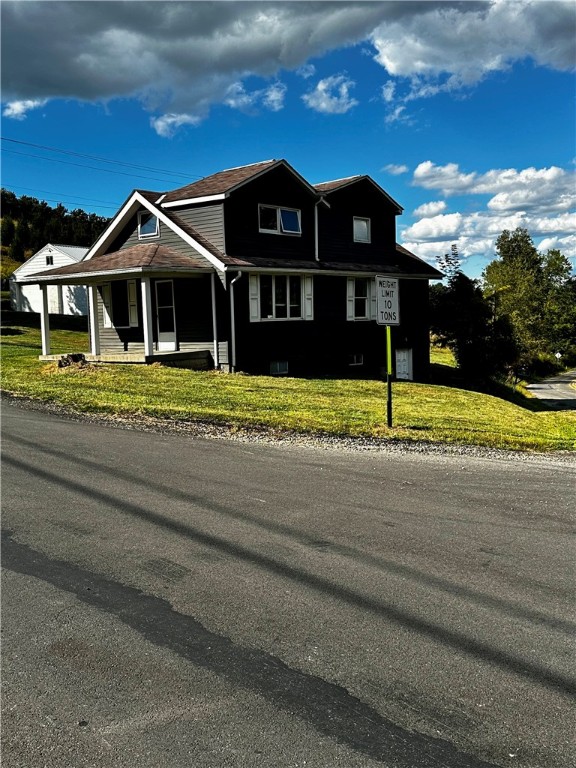 Connoquenessing Twp, Pennsylvania 16033, United States, 1 Bedroom Bedrooms, ,2 BathroomsBathrooms,Residential,Active,209201