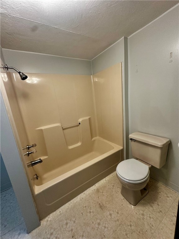 Connoquenessing Twp, Pennsylvania 16033, United States, 1 Bedroom Bedrooms, ,2 BathroomsBathrooms,Residential,Active,209201