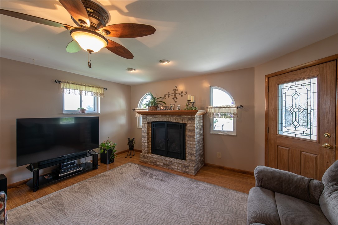 Oklahoma Boro, Pennsylvania 15613, United States, 3 Bedrooms Bedrooms, ,2 BathroomsBathrooms,Residential,Pending,181881