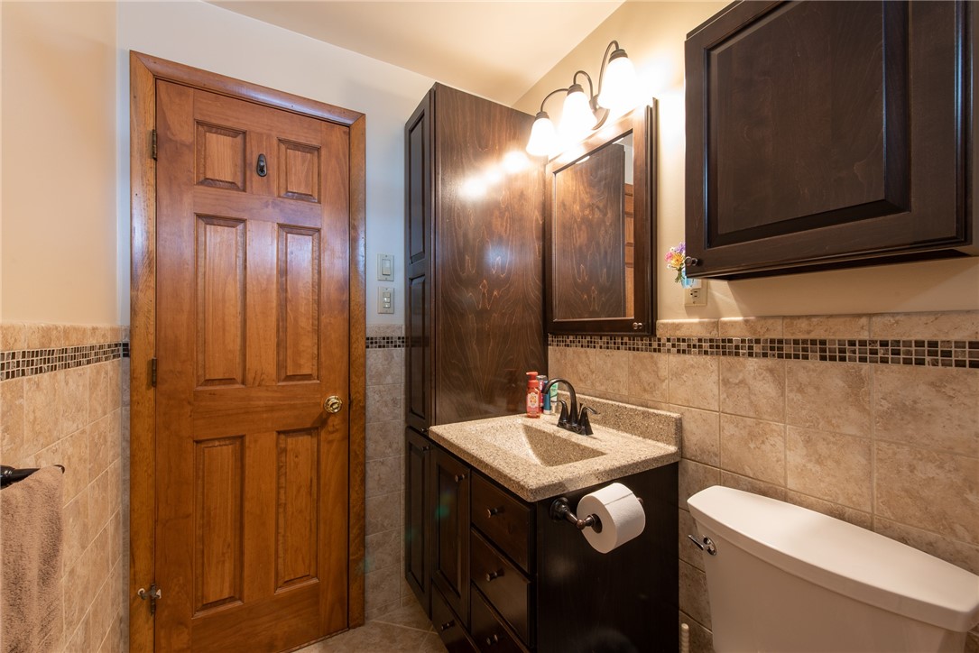 Oklahoma Boro, Pennsylvania 15613, United States, 3 Bedrooms Bedrooms, ,2 BathroomsBathrooms,Residential,Pending,181881