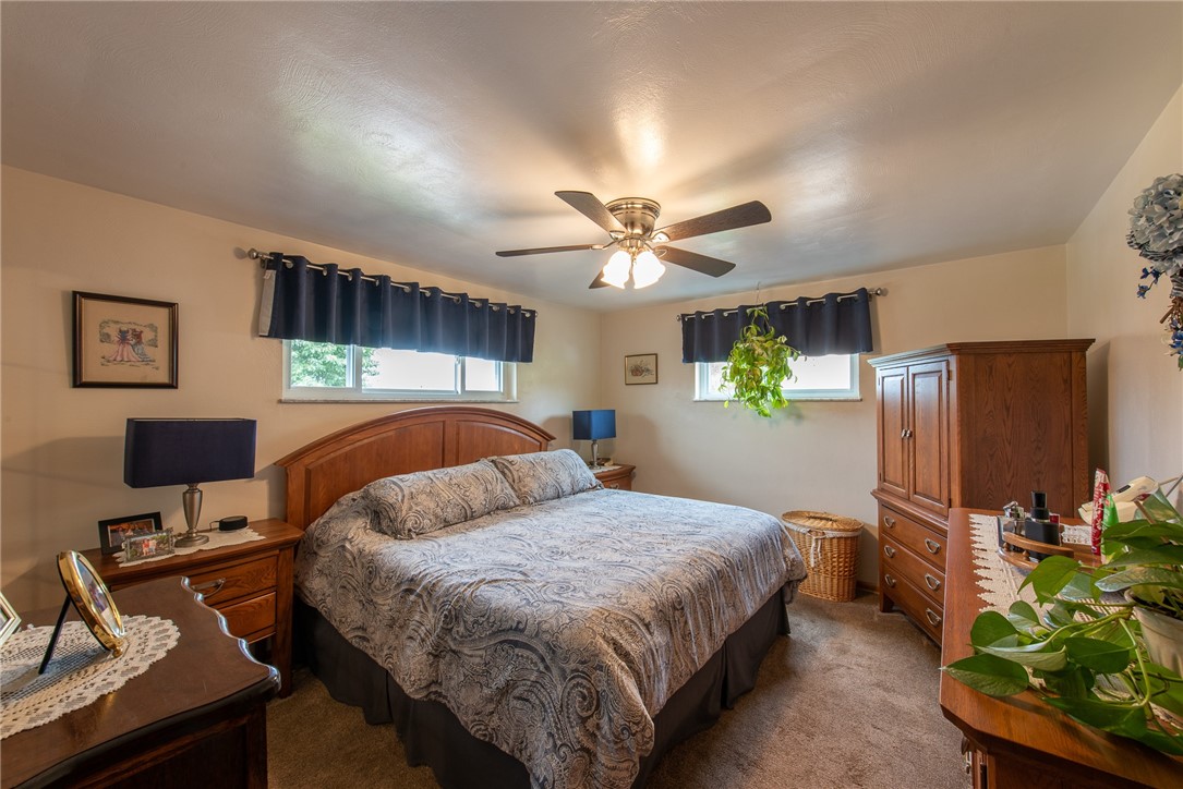 Oklahoma Boro, Pennsylvania 15613, United States, 3 Bedrooms Bedrooms, ,2 BathroomsBathrooms,Residential,Pending,181881