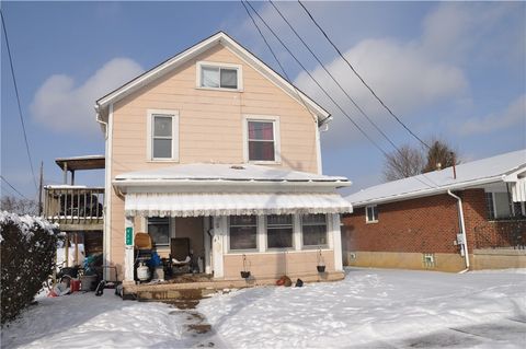 Photo of 437-438 2nd Street/Wegley Ave St, Leechburg, PA 15656 (MLS # 1735265)