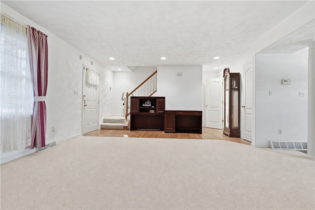 2003 Ridge Rd