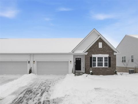 Photo of 2724 Marra Dr, Gibsonia, PA 15044 (MLS # 1738377)