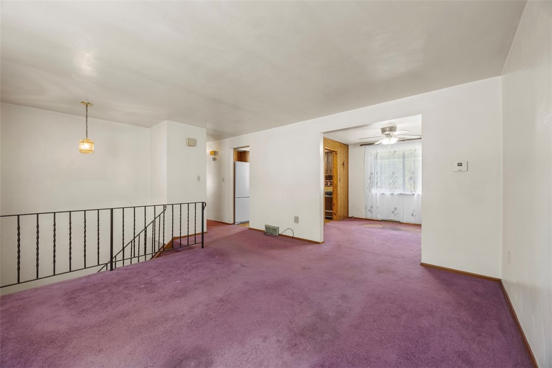 107 Circle Dr Dr, White Oak, Pennsylvania image 9