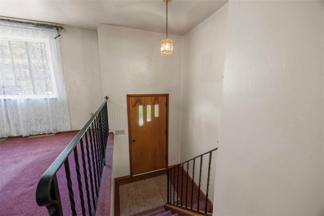 107 Circle Dr Dr, White Oak, Pennsylvania image 5