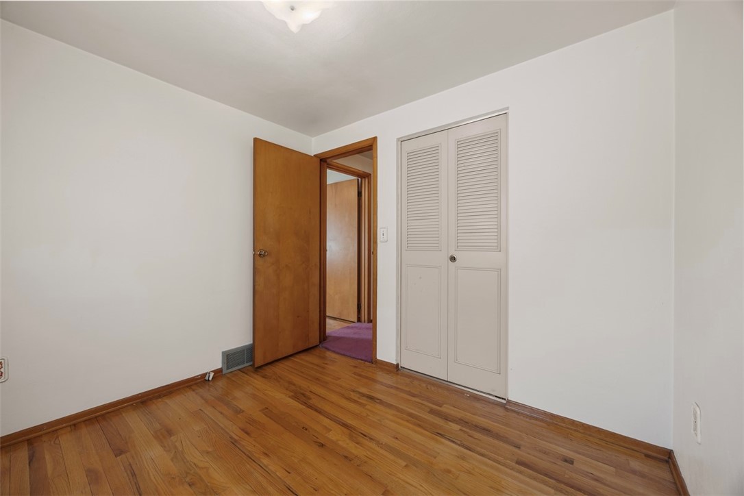 107 Circle Dr Dr, White Oak, Pennsylvania image 23