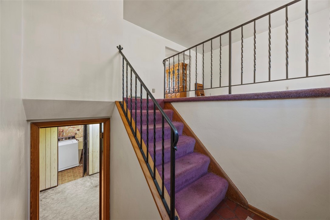 107 Circle Dr Dr, White Oak, Pennsylvania image 6