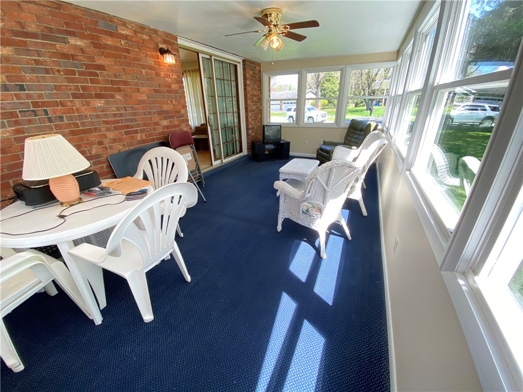 Greenville Boro - Mer, Pennsylvania 16125, United States, 3 Bedrooms Bedrooms, ,2 BathroomsBathrooms,Residential,Contingent,118098