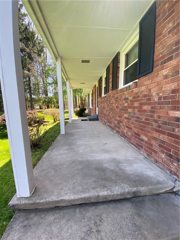 Greenville Boro - Mer, Pennsylvania 16125, United States, 3 Bedrooms Bedrooms, ,2 BathroomsBathrooms,Residential,Contingent,118098