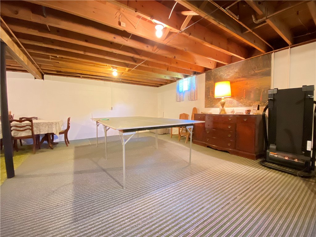 Greenville Boro - Mer, Pennsylvania 16125, United States, 3 Bedrooms Bedrooms, ,2 BathroomsBathrooms,Residential,Contingent,118098