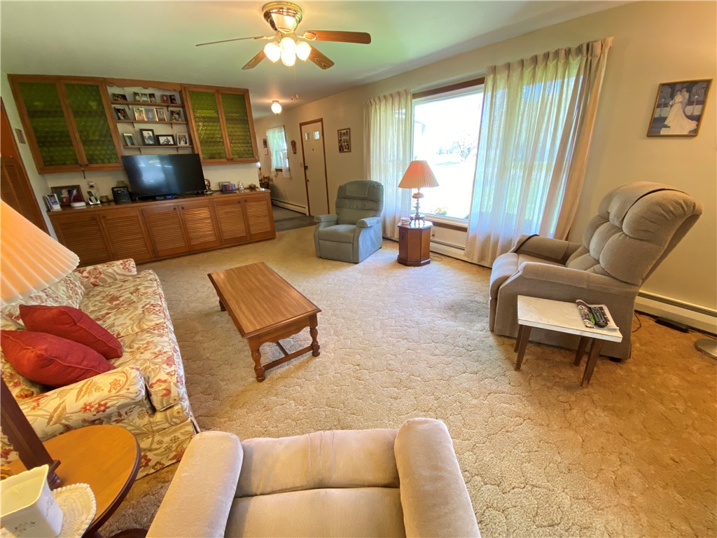 Greenville Boro - Mer, Pennsylvania 16125, United States, 3 Bedrooms Bedrooms, ,2 BathroomsBathrooms,Residential,Contingent,118098